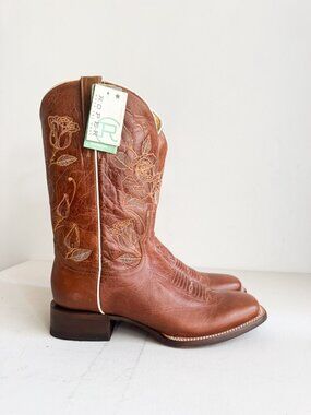 Roper  Steppin Out Western Boot  Embroidered 9